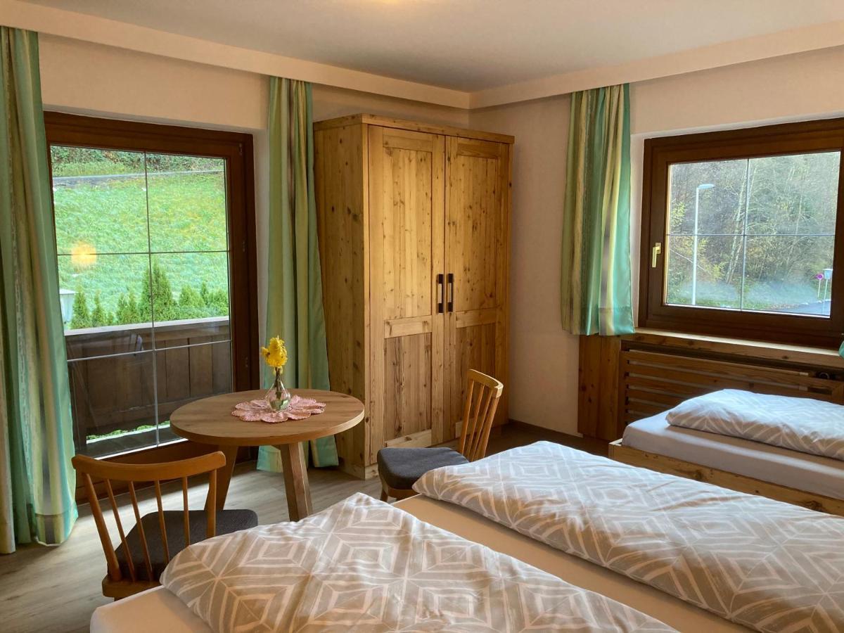 Ferienwohnung Kroell Zell am Ziller Esterno foto