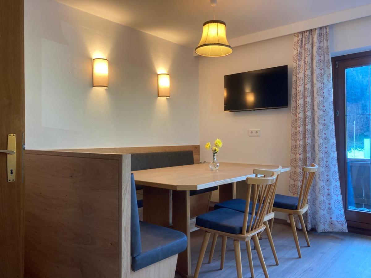 Ferienwohnung Kroell Zell am Ziller Esterno foto