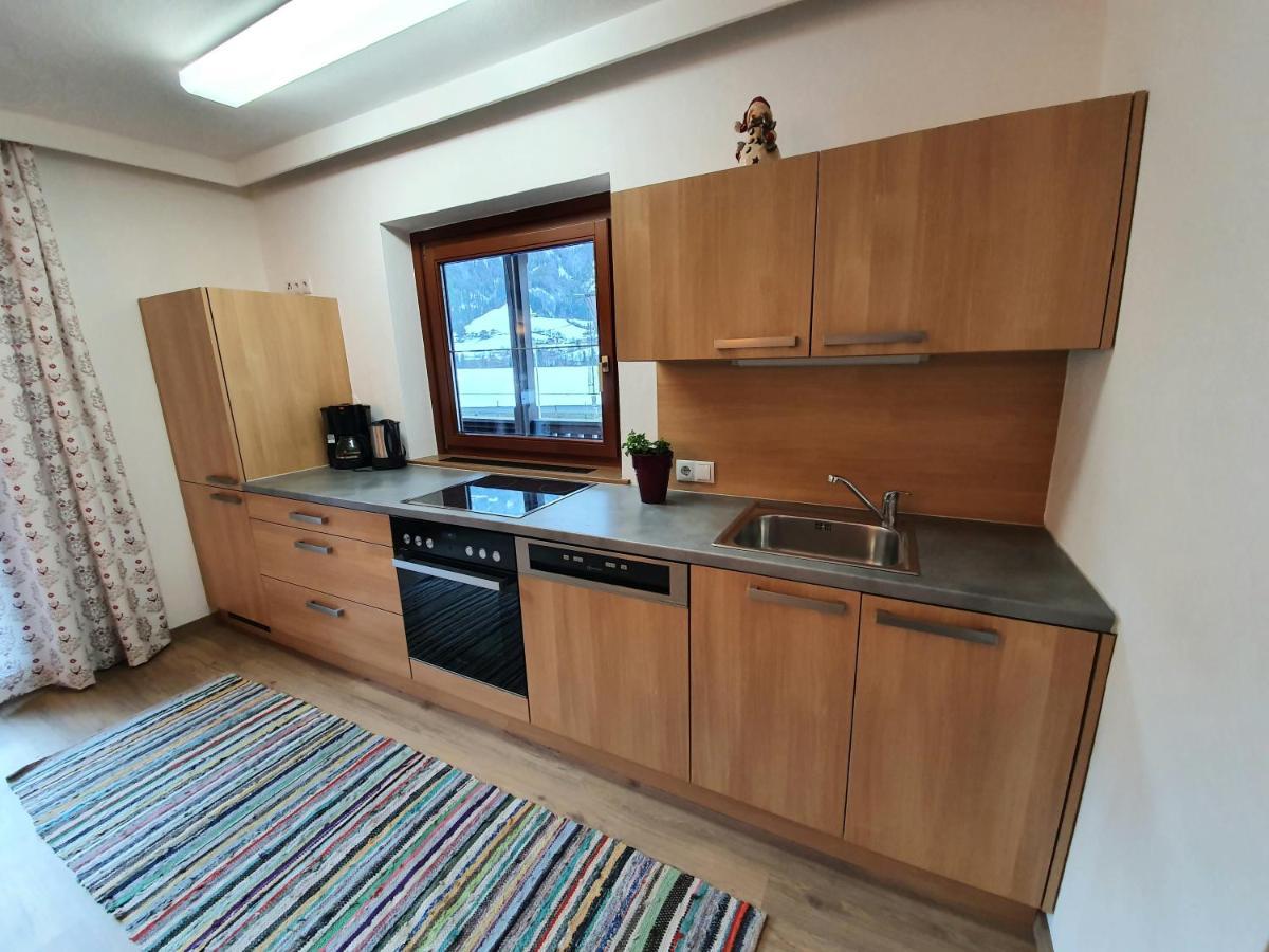 Ferienwohnung Kroell Zell am Ziller Esterno foto