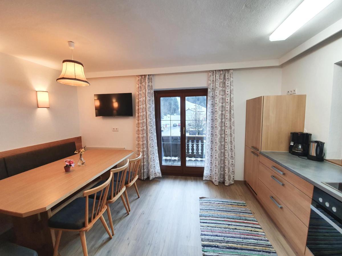 Ferienwohnung Kroell Zell am Ziller Esterno foto