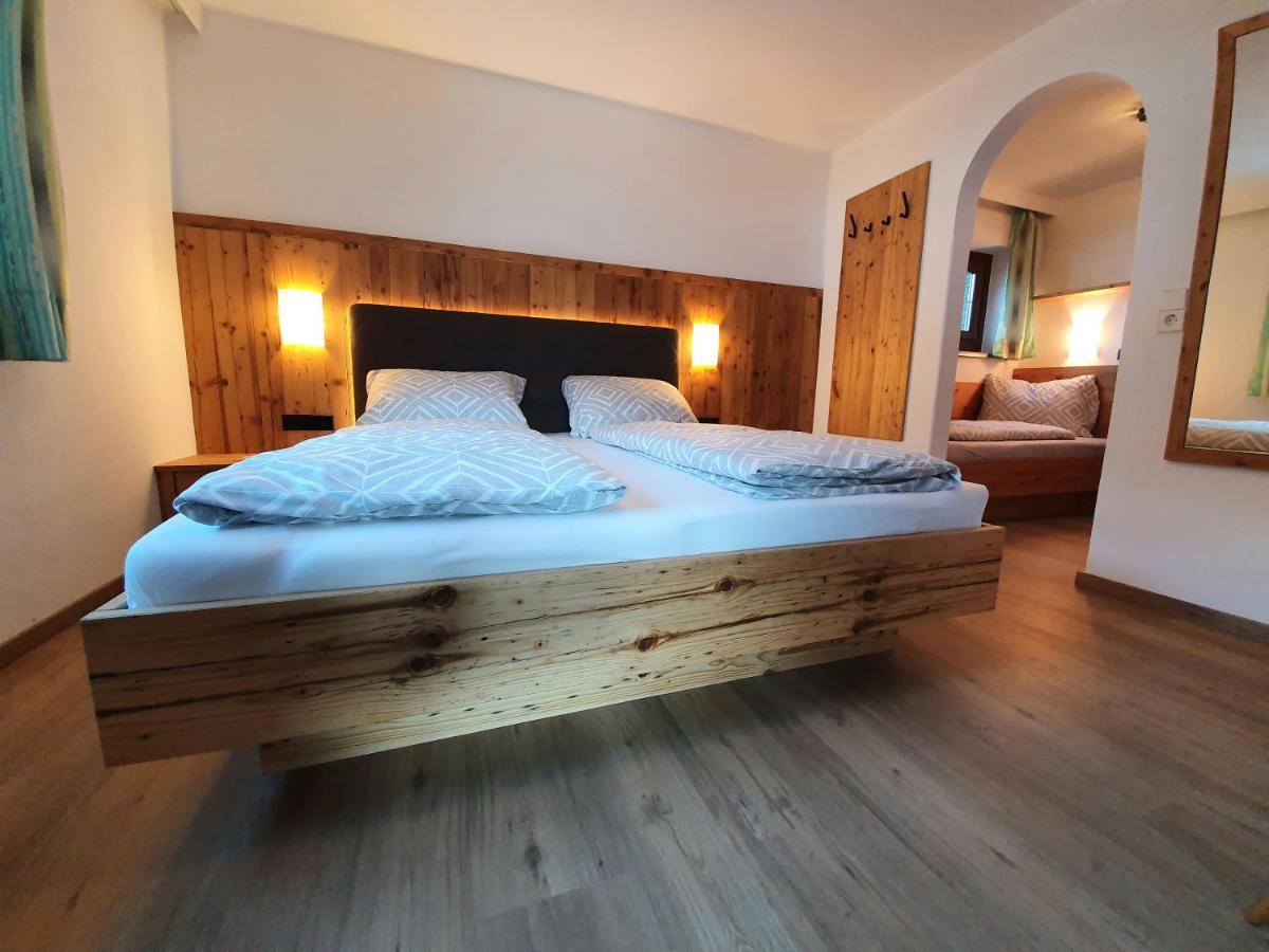 Ferienwohnung Kroell Zell am Ziller Esterno foto