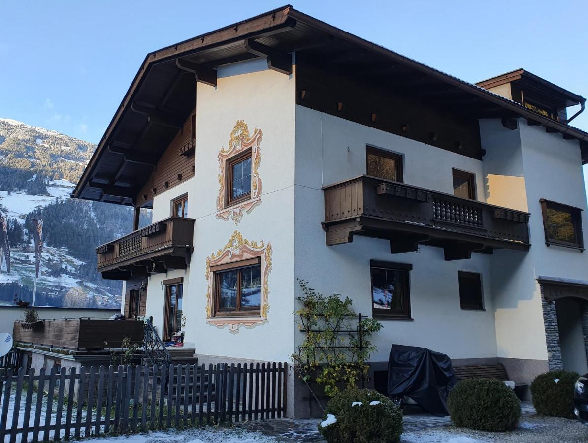 Ferienwohnung Kroell Zell am Ziller Esterno foto