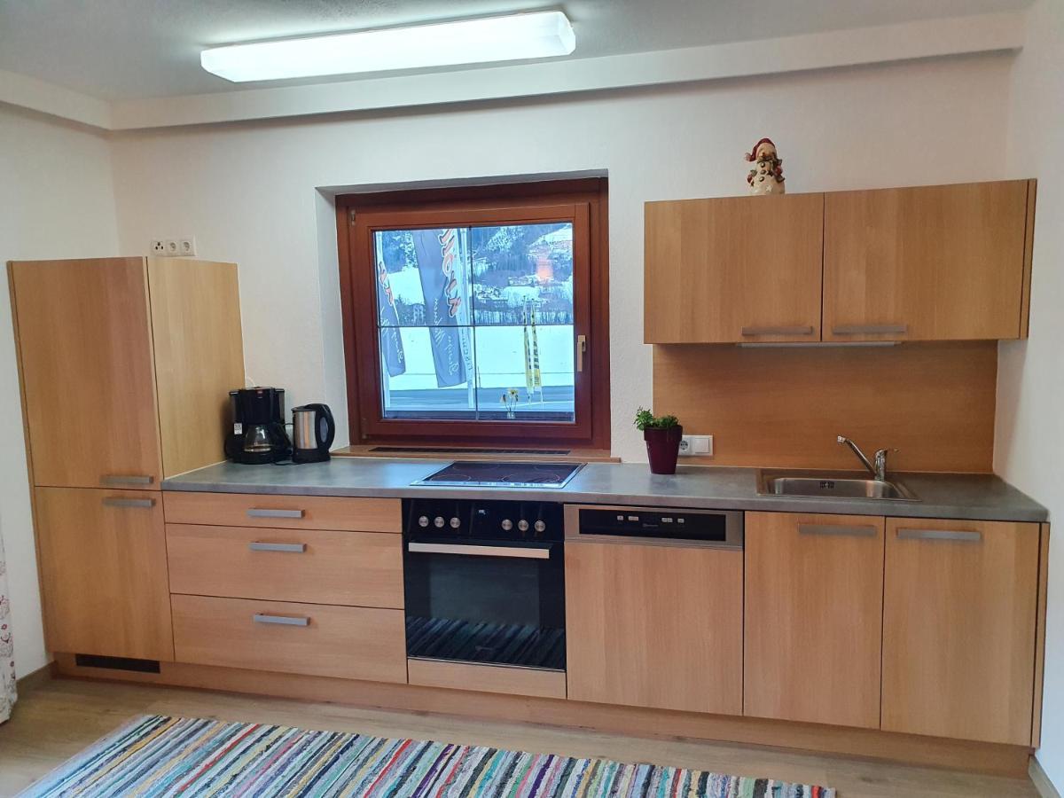 Ferienwohnung Kroell Zell am Ziller Esterno foto